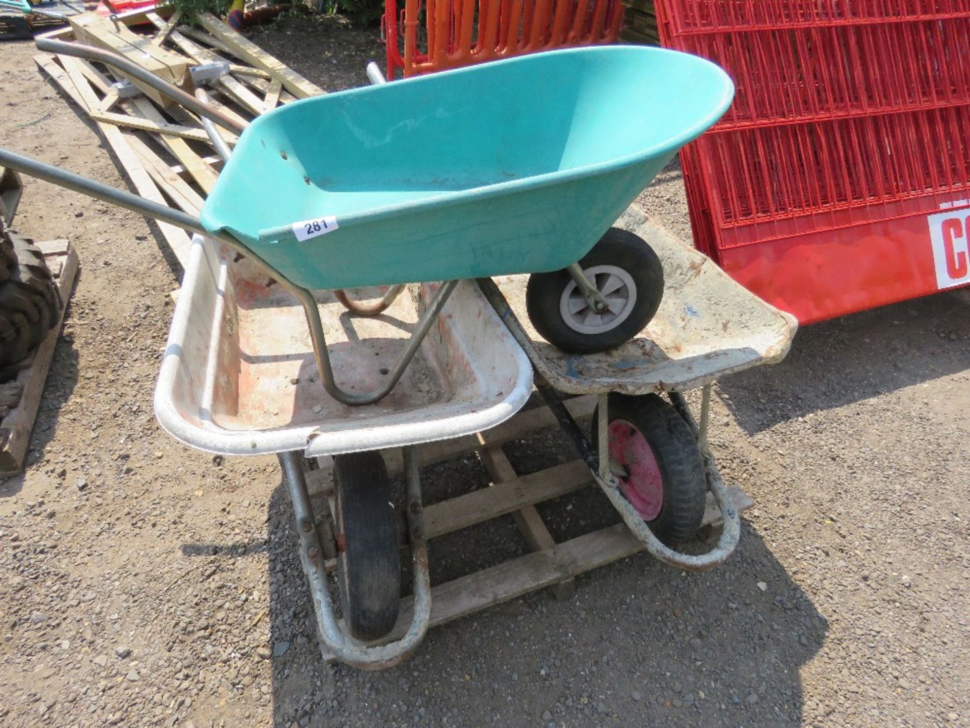 3NO WHEELBARROWS. THIS LOT IS SOLD UNDER THE AUCTIONEERS MARGIN SCHEME, THEREFORE NO VAT WILL BE