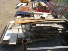 QUANTITY OF ASSORTED WOODEN PLANK OFFCUTS. THIS LOT IS SOLD UNDER THE AUCTIONEERS MARGIN SCHEME,