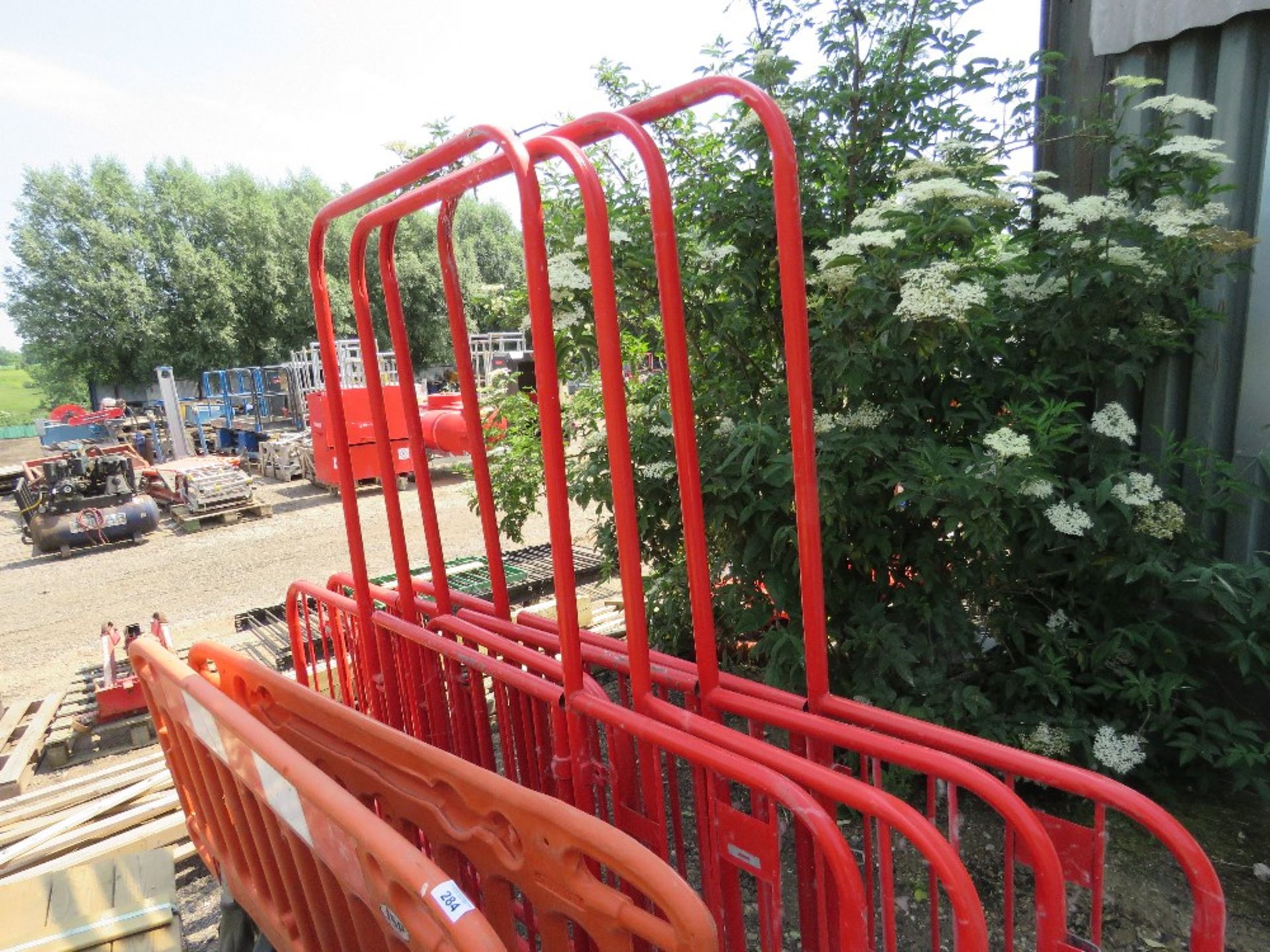 2 X PLASTIC CHAPTER 8 BARRIERS PLUS 4NO METAL PEDESTRIAN GATES. THIS LOT IS SOLD UNDER THE AUCTIO - Image 2 of 6