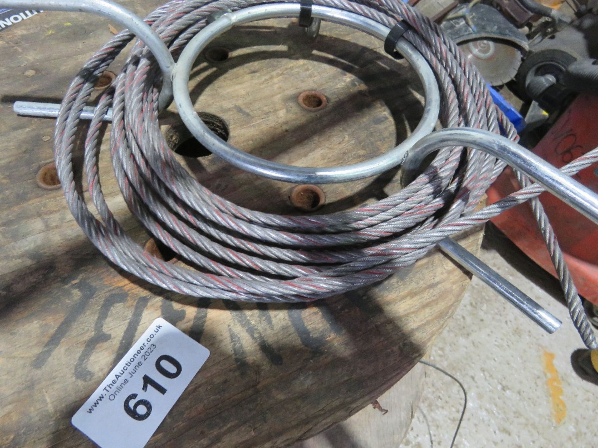 2 X DRUMS OF SMALL DIAMETER CABLE PLUS A CABLE WINCH CABLE. - Image 2 of 4