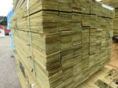 LARGE PACK OF PRESSURE TREATED FEATHER EDGE FENCE CLADDING TIMBER BOARDS: 1.80M LENGTH X 100MM WIDTH