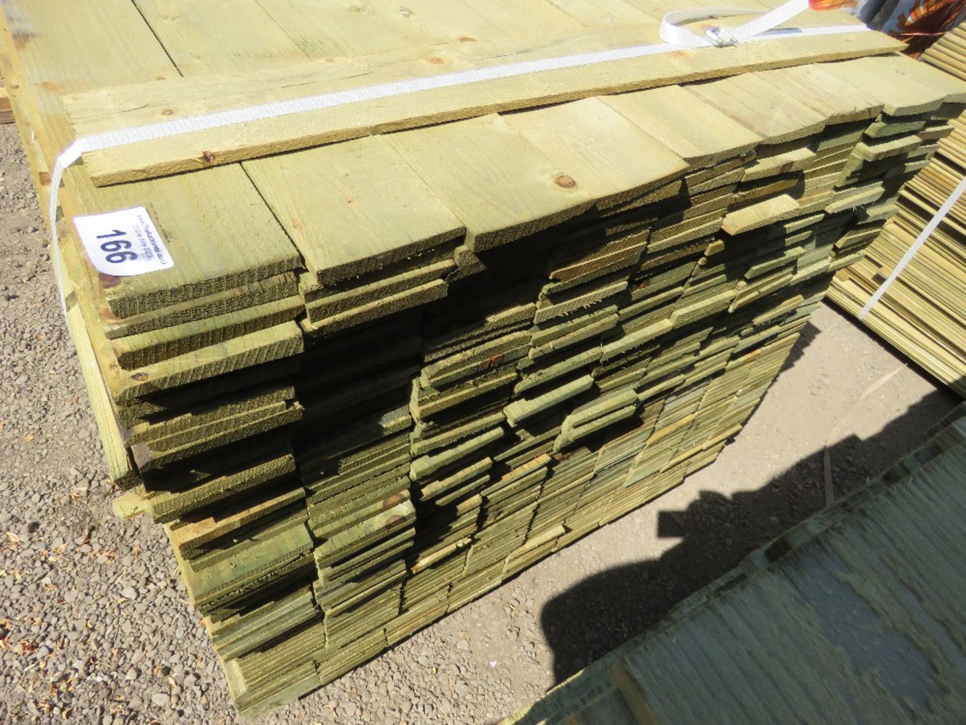 LARGE PACK OF TREATED FEATHER EDGE TIMBER CLADDING BOARDS: 1.5M LENGTH X 100MM WIDTH APPROX. - Image 3 of 4