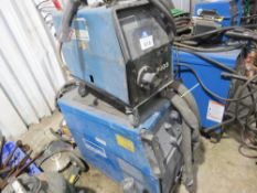 OERLIKON M403 WELDER, 3 PHASE POWERED, WITH WIRE FEED HEAD. THIS LOT IS SOLD UNDER THE AUCTIONEER