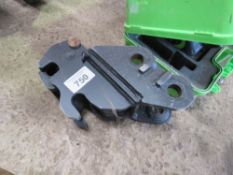MINI EXCAVATOR MANUAL QUICK HITCH ON 30MM PINS. THIS LOT IS SOLD UNDER THE AUCTIONEERS MARGIN SCH