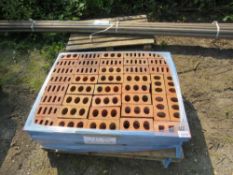 PALLET OF 160NO APPROX NEW FACING BRICKS. THIS LOT IS SOLD UNDER THE AUCTIONEERS MARGIN SCHEME, T