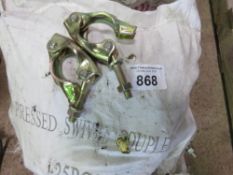 2 BAGS CONTAINING SWIVEL TYPE DOUBLE COUPLER SCAFFOLD CLIPS UNUSED, 50NO IN TOTAL.