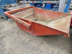 BOAT TYPE CEMENT SKIP, 2 TONNE RATED CAPACITY.