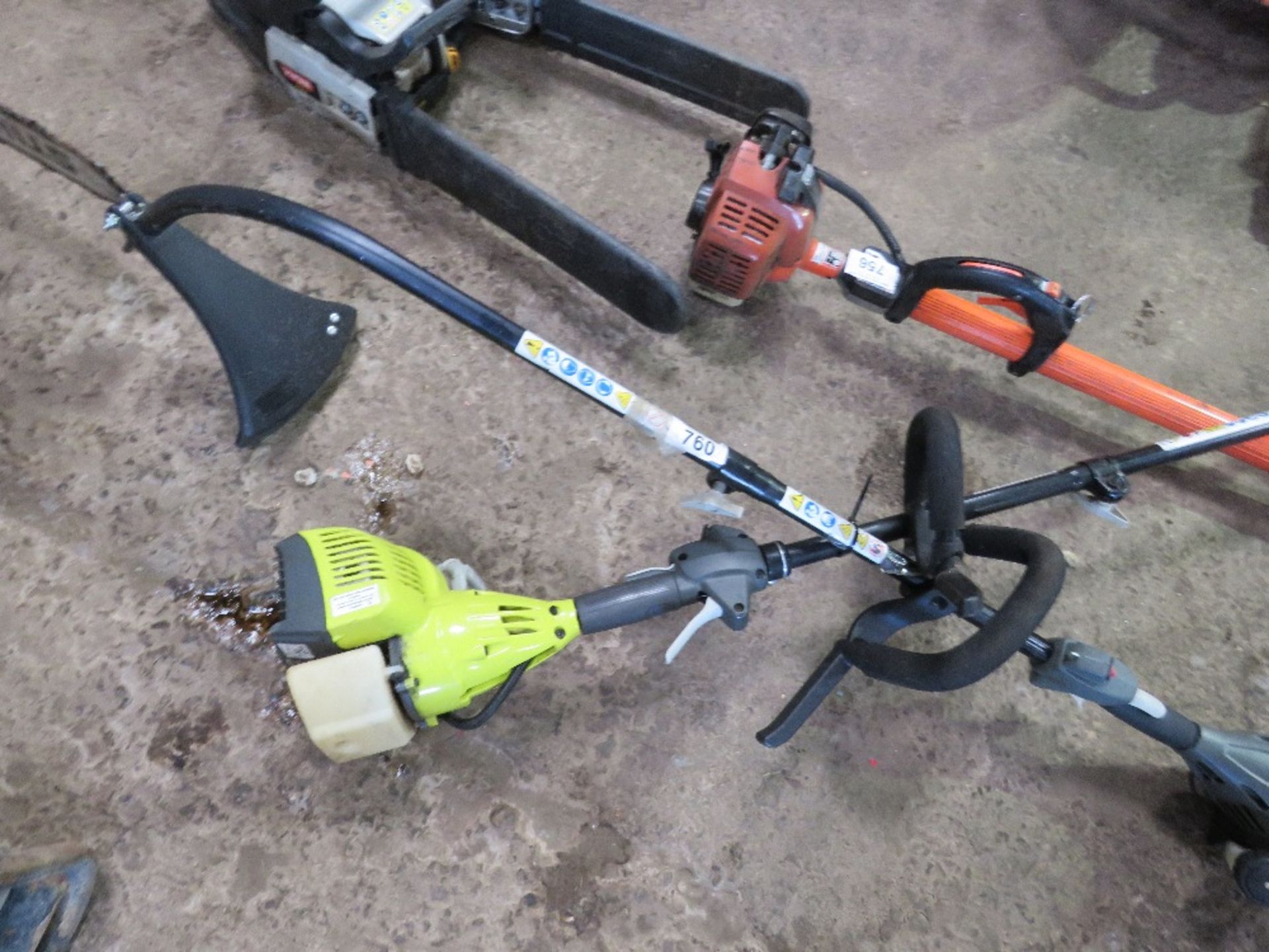 2 X RYOBI PETROL ENGINED STRIMMERS. THIS LOT IS SOLD UNDER THE AUCTIONEERS MARGIN SCHEME, THEREFO