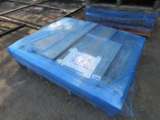 PALLET OF ASSORTED PAVING SLABS. THIS LOT IS SOLD UNDER THE AUCTIONEERS MARGIN SCHEME, THEREFORE