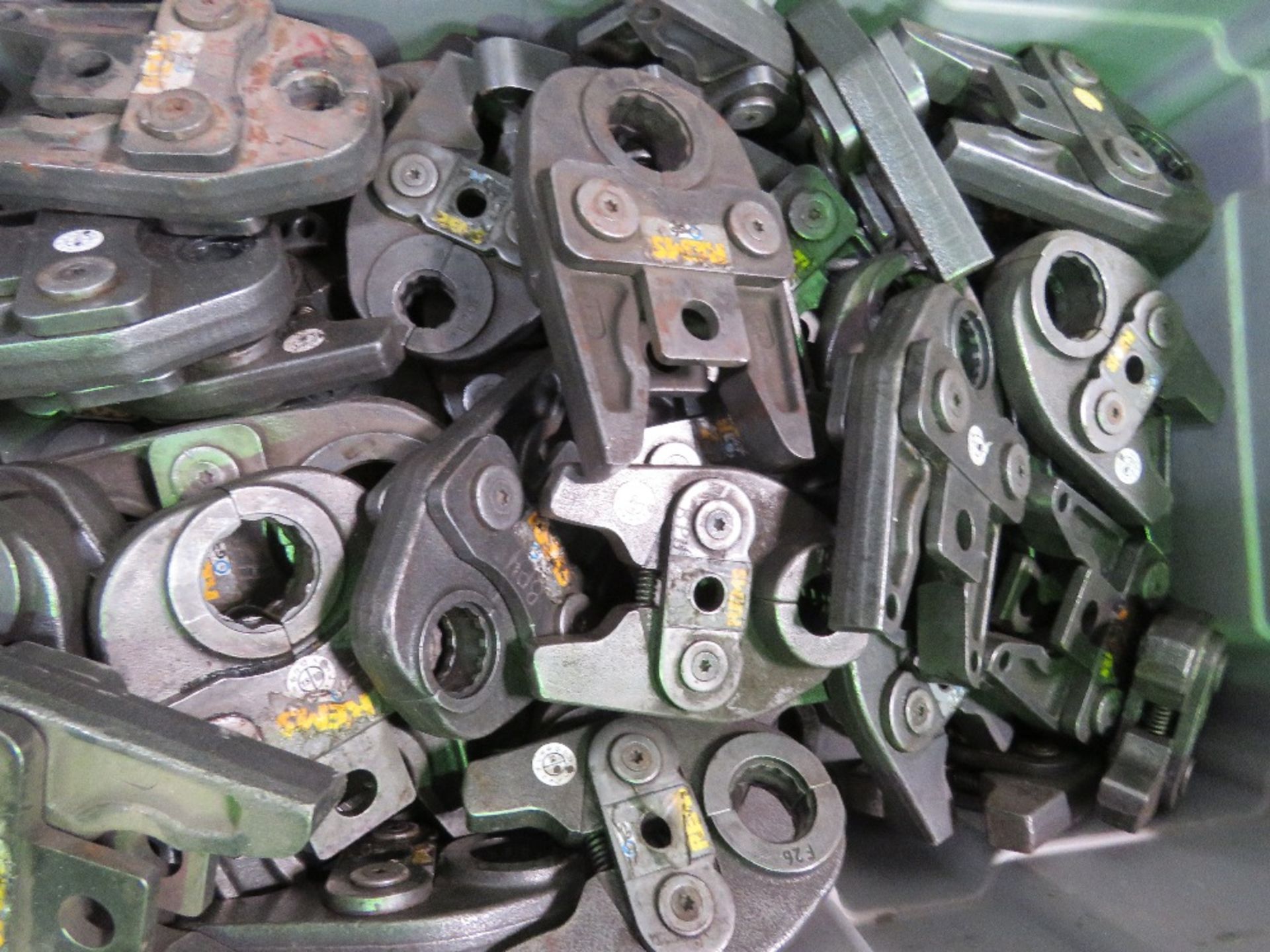 LARGE QUANTITY OF REMS PRESSING JAW HEADS, ASSORTED.