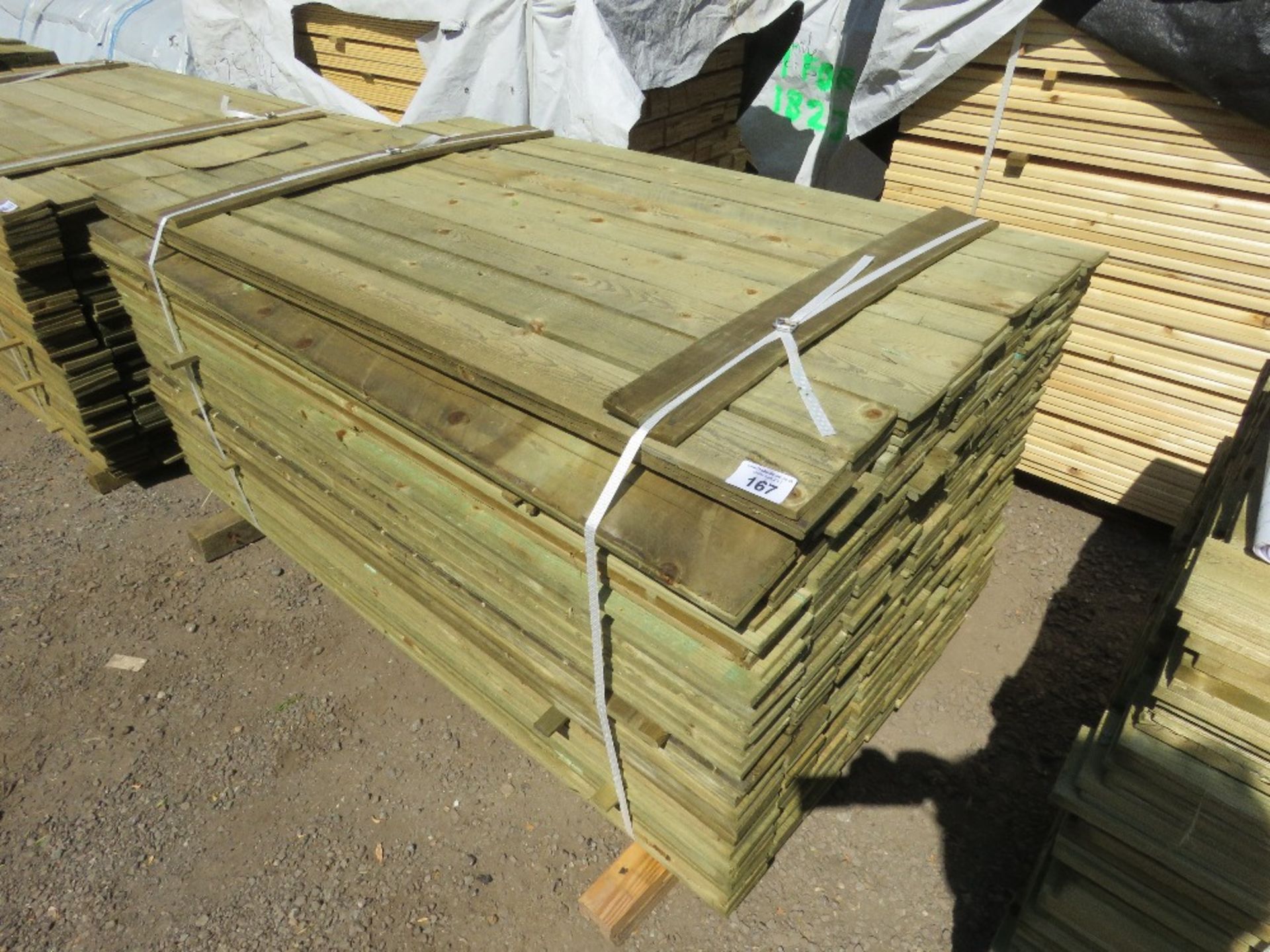 LARGE PACK OF TREATED FEATHER EDGE TIMBER CLADDING BOARDS: 1.65M LENGTH X 100MM WIDTH APPROX. - Image 2 of 4