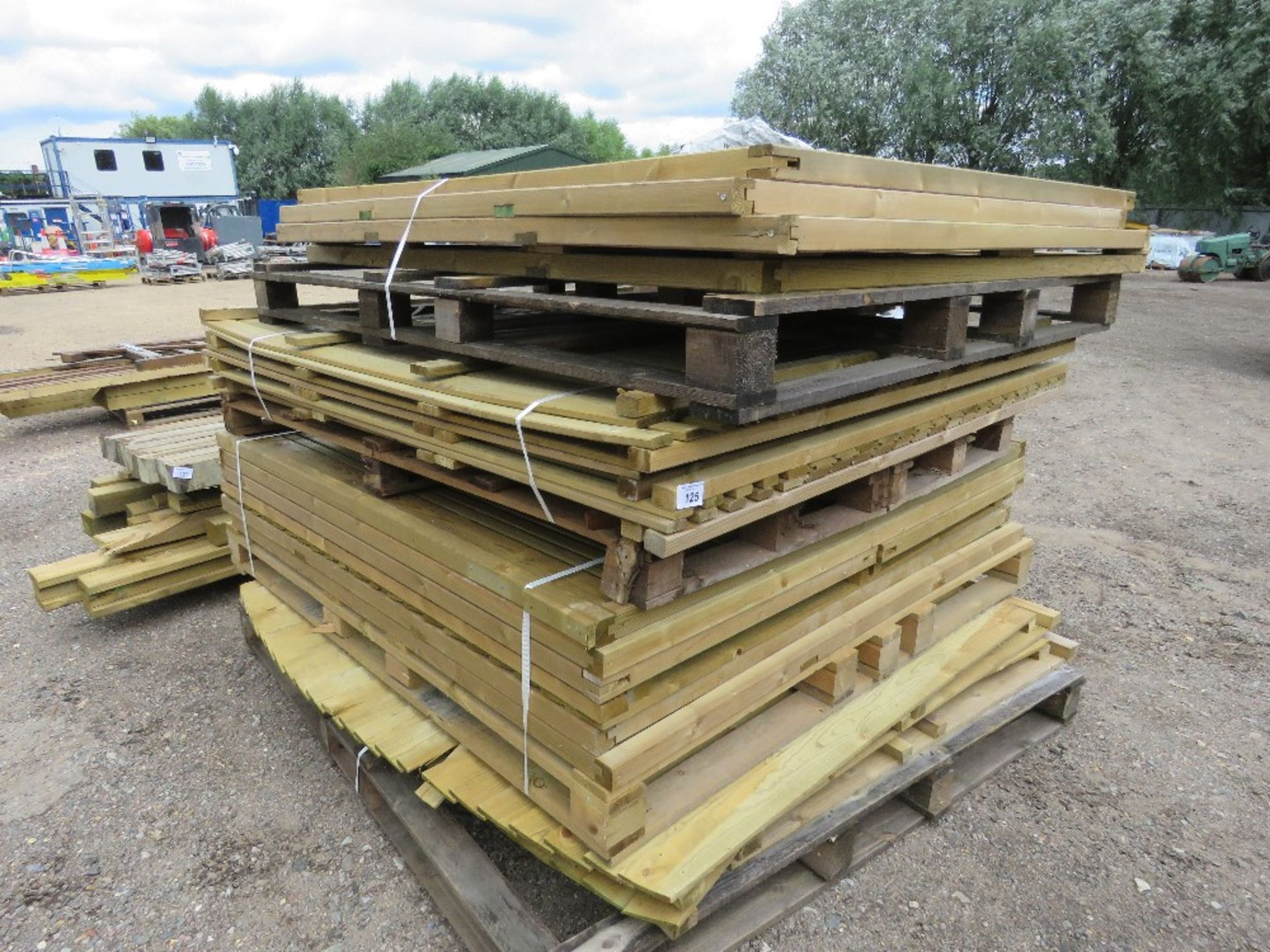 STACK OF ASSORTED WOODEN FENCING PANELS, 20NO APPROX.