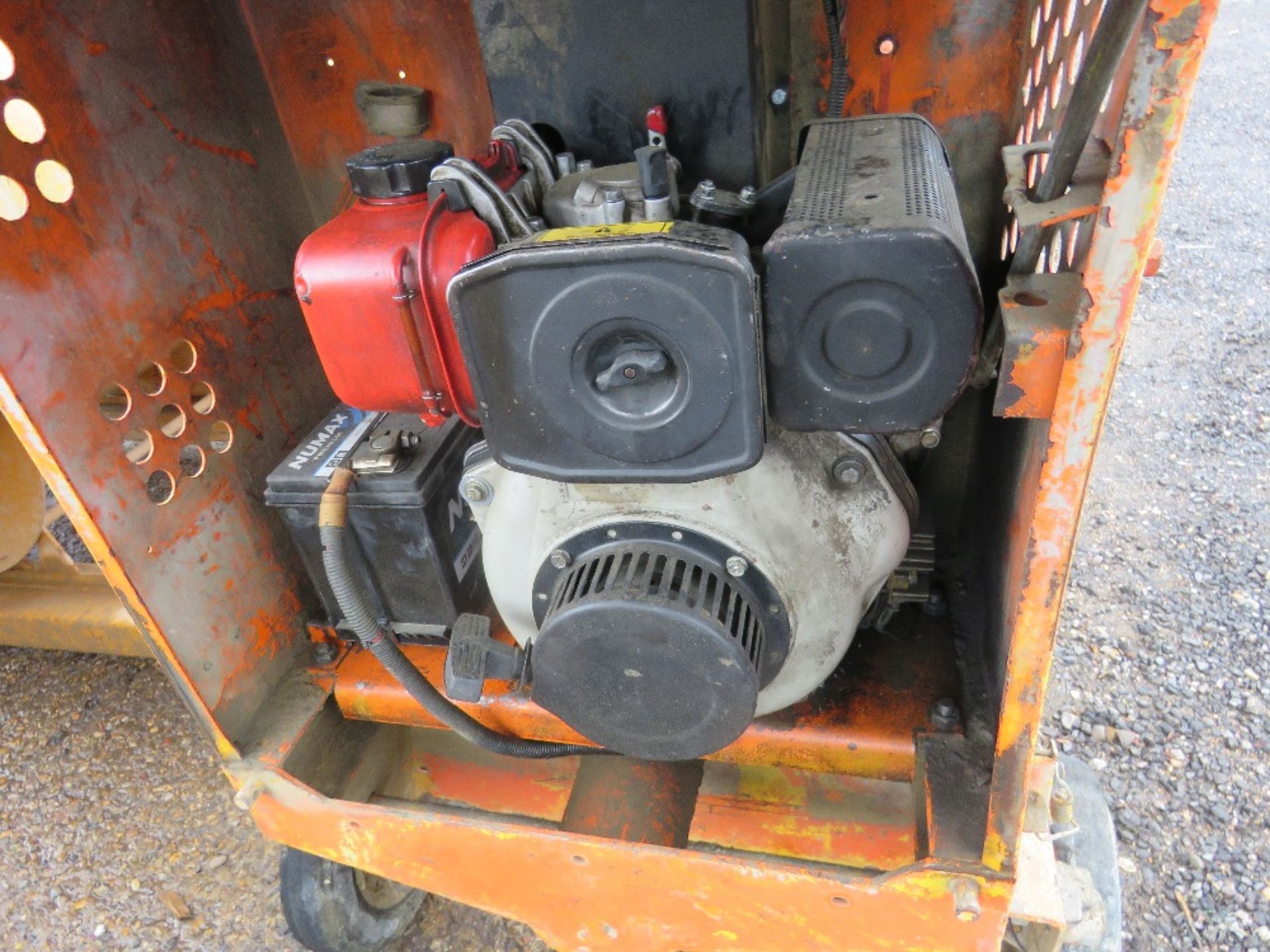 BELLE DIESEL ENGINED SITE MIXER WITH YANMAR ENGINE. WHEN TESTED WAS SEEN TO RUN AND DRUM TURNED....S - Image 4 of 6