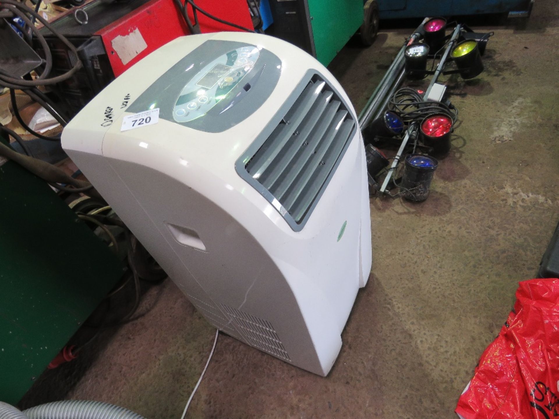 PORTABLE AIR CONDITIONING UNIT. THIS LOT IS SOLD UNDER THE AUCTIONEERS MARGIN SCHEME, THEREFORE N