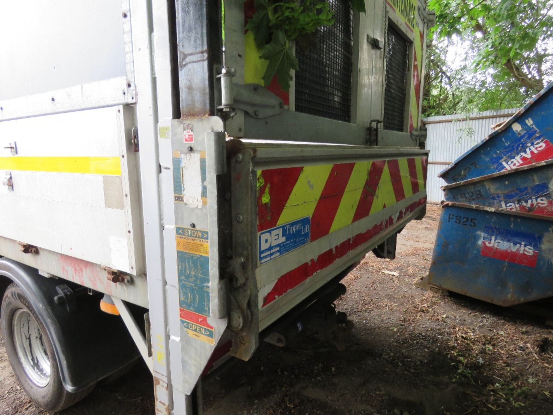 IVECO 70C17 TYPE 7000KG RATED TIPPER TRUCK REG:BG15 YVK WITH V5. 63,954 REC MILES. DIRECT FROM LOCAL - Image 10 of 33