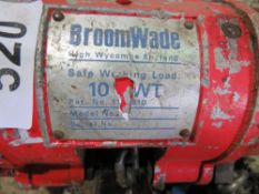 BROOMWADE AIR DRIVEN WINCH UNIT.