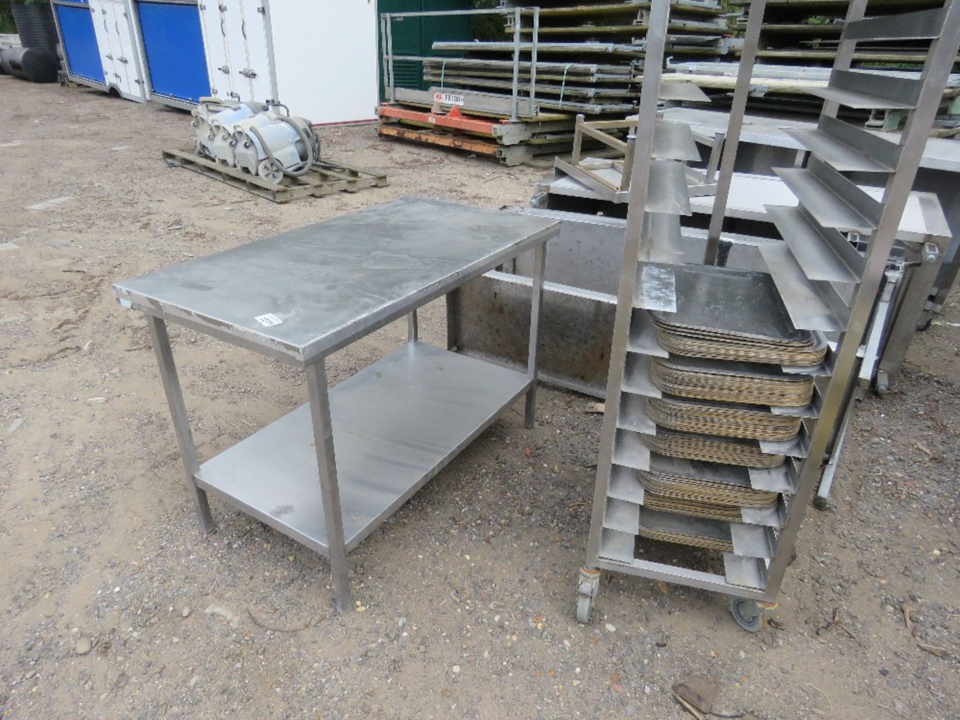 LARGE QUANTITY OF STAINLESS STEEL CATERING WORKTOPS ETC. THIS LOT IS SOLD UNDER THE AUCTIONEERS M - Image 3 of 9