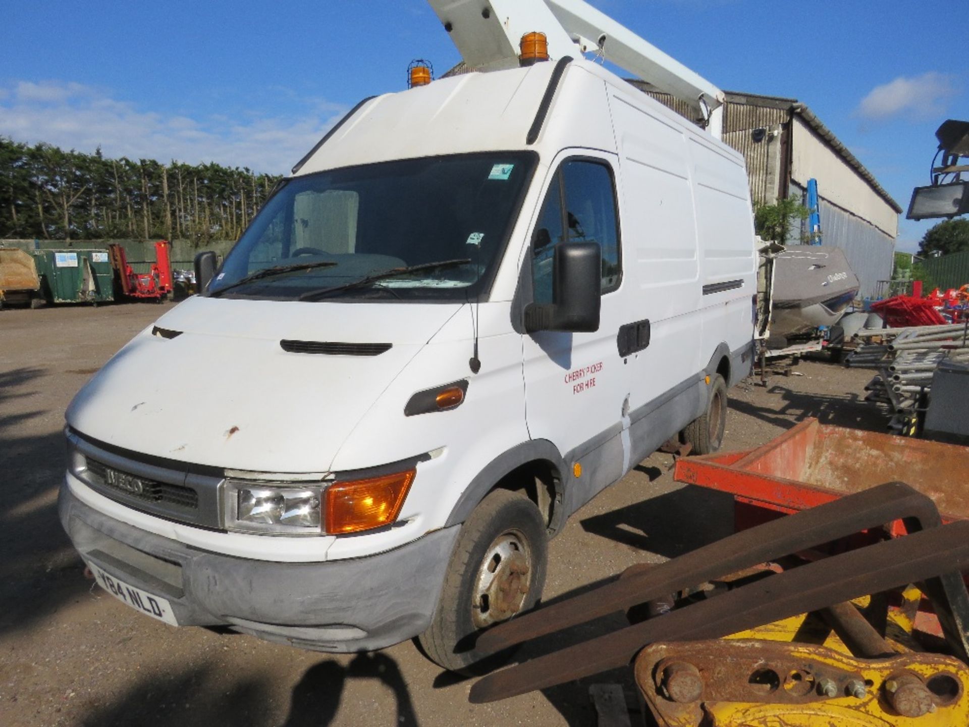 IVECO DAILY CHERRY PICKER VAN REG:Y84 NLD. WITH V5 AND PLATING CERTIFICATE, REGISTERED AS TOWER TRUC - Image 5 of 15