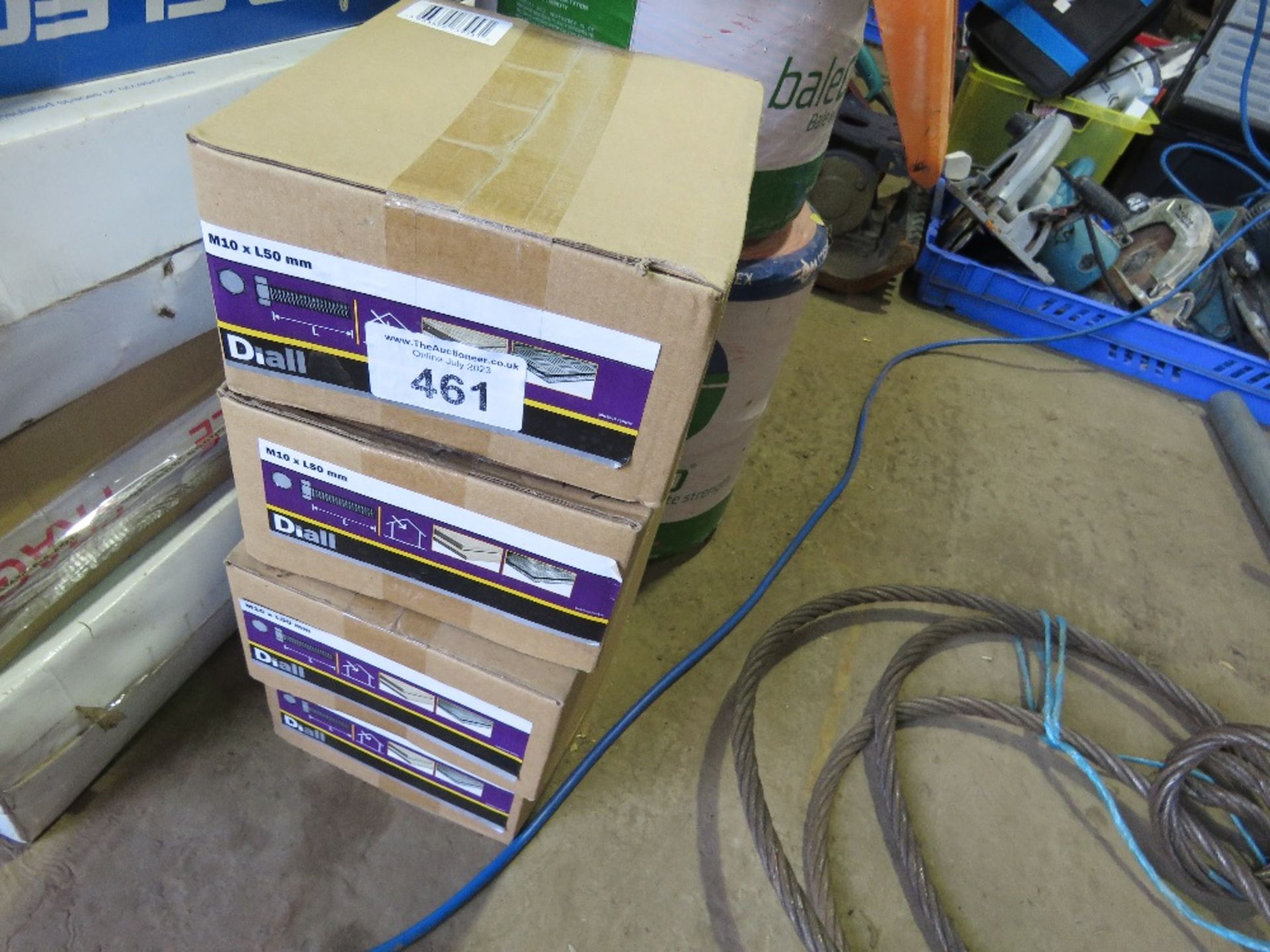 4NO BOXES OF M10 X 50MM BOLTS. THIS LOT IS SOLD UNDER THE AUCTIONEERS MARGIN SCHEME, THEREFORE N - Image 2 of 3