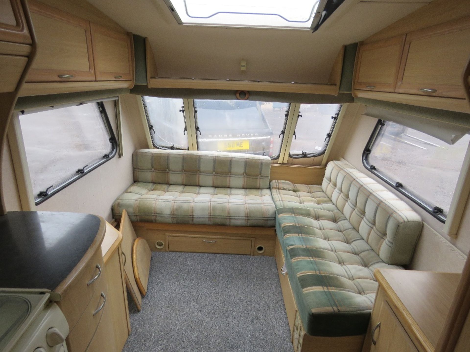 ABBEY SPECTRUM 620 TWIN AXLED CARAVAN. SHOWER, TOILET, FRIDGE, COOKER, DOUBLE BED ETC. (APPLIANCES - Image 13 of 20