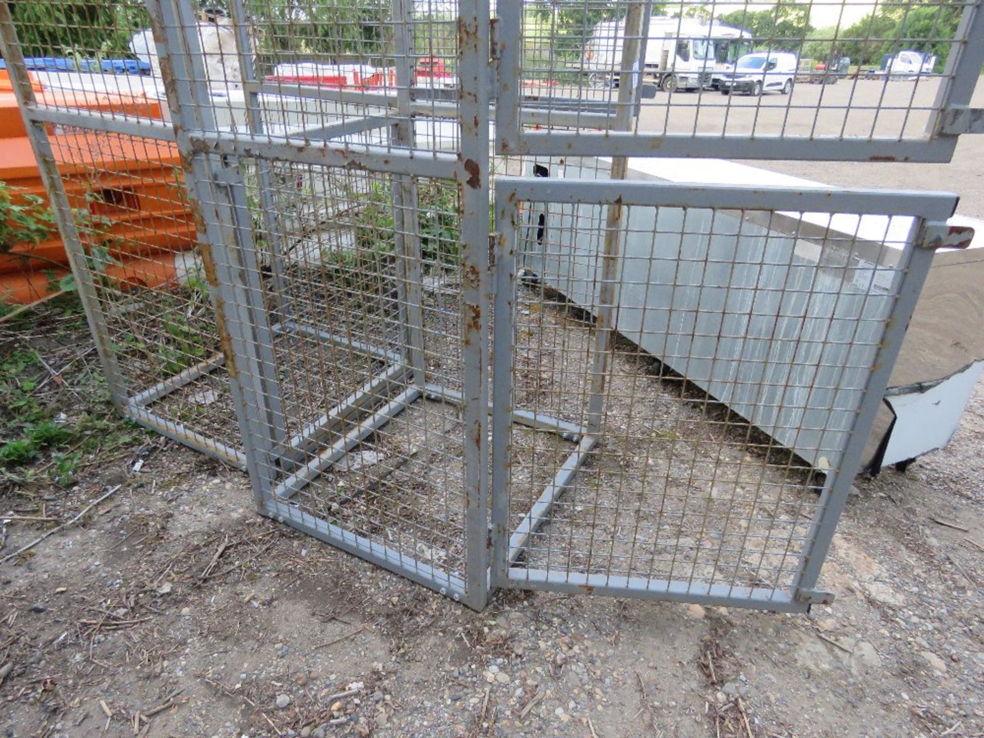 2 X DOUBLE HEIGHT MESH COVERED STORAGE UNITS. THIS LOT IS SOLD UNDER THE AUCTIONEERS MARGIN SCHEM - Image 3 of 6