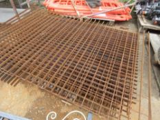 PALLET OF METAL GRILLE SECTIONS. THIS LOT IS SOLD UNDER THE AUCTIONEERS MARGIN SCHEME, THEREFORE