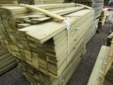 LARGE PACK OF PRESSURE TREATED FEATHER EDGE FENCE CLADDING TIMBER BOARDS. 1.8M LENGTH X 100MM WIDTH