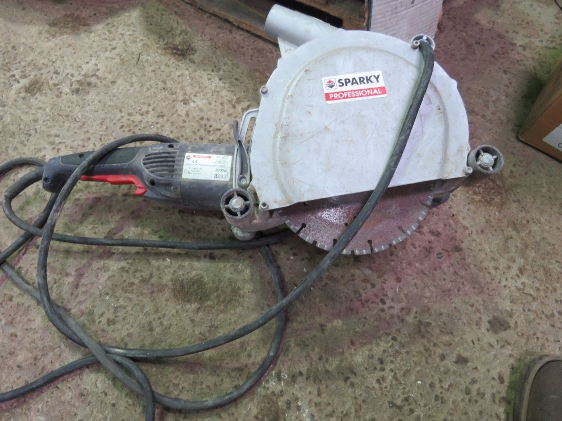 SPARKY HEAVY DUTY WALL SAW WITH A BLADE. - Image 2 of 3