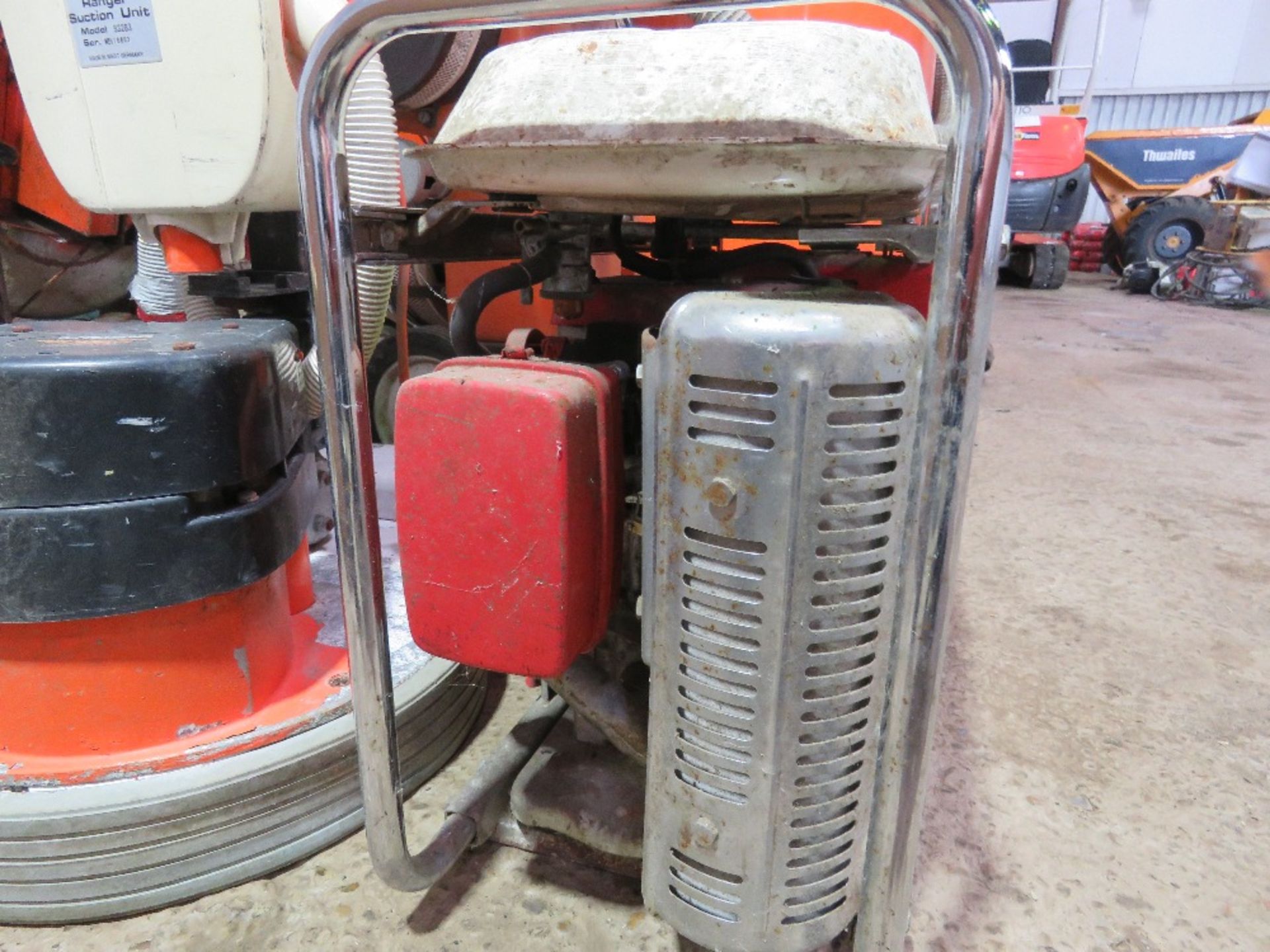 HONDA E1500 PETROL ENGINED GENERATOR. - Image 3 of 5