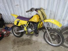 SUZUKI RM80 MOTOCROSS TRIALS MOTORBIKE. BEEN IN STORAGE AND UNUSED FOR OVER 5 YEARS. THIS LOT IS