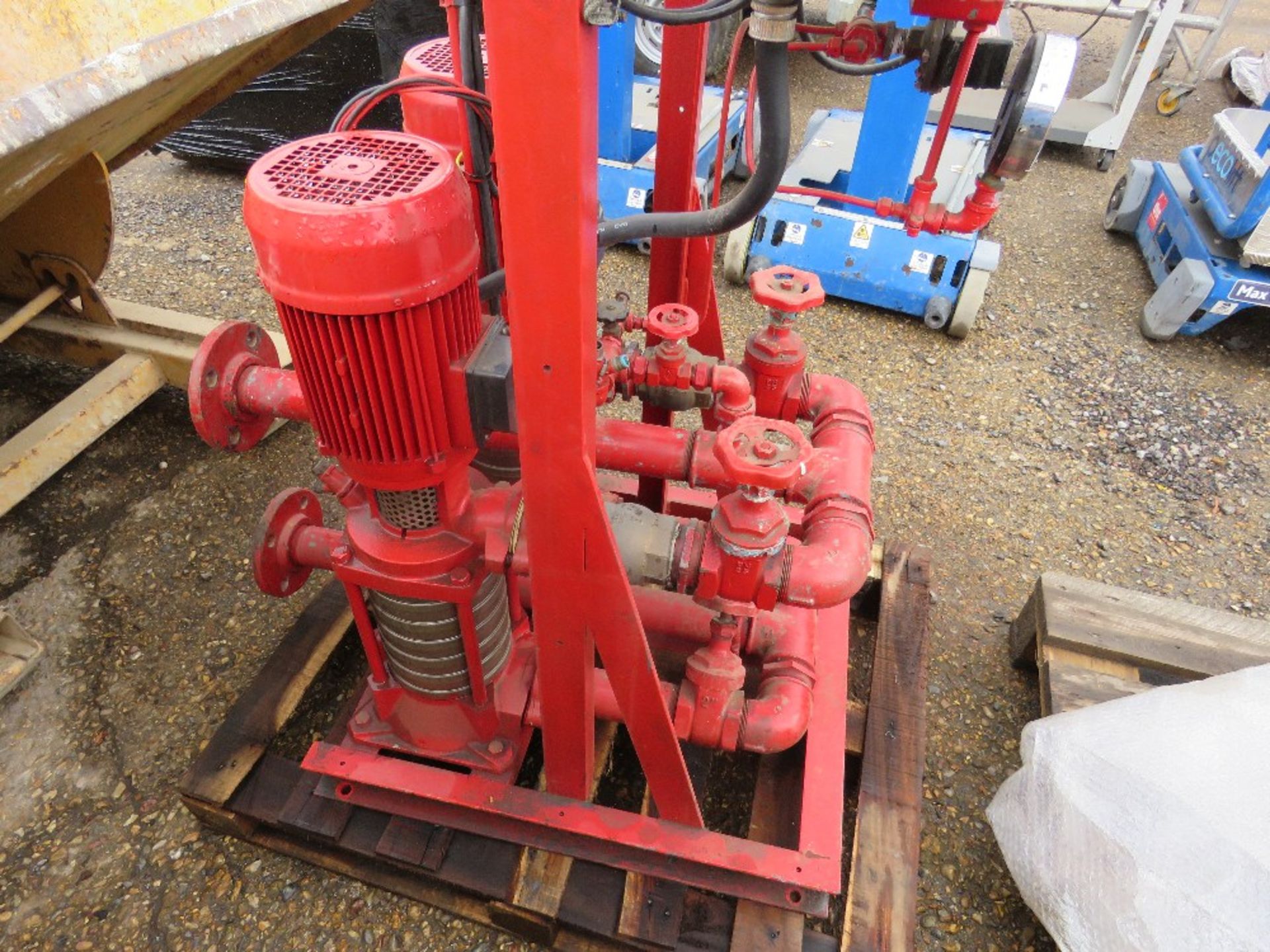 PULLEN SERIES E FIRE PAK TWIN PUMP WATER PUMP UNIT WITH CONTROL PANEL. THIS LOT IS SOLD UNDER TH - Image 4 of 7
