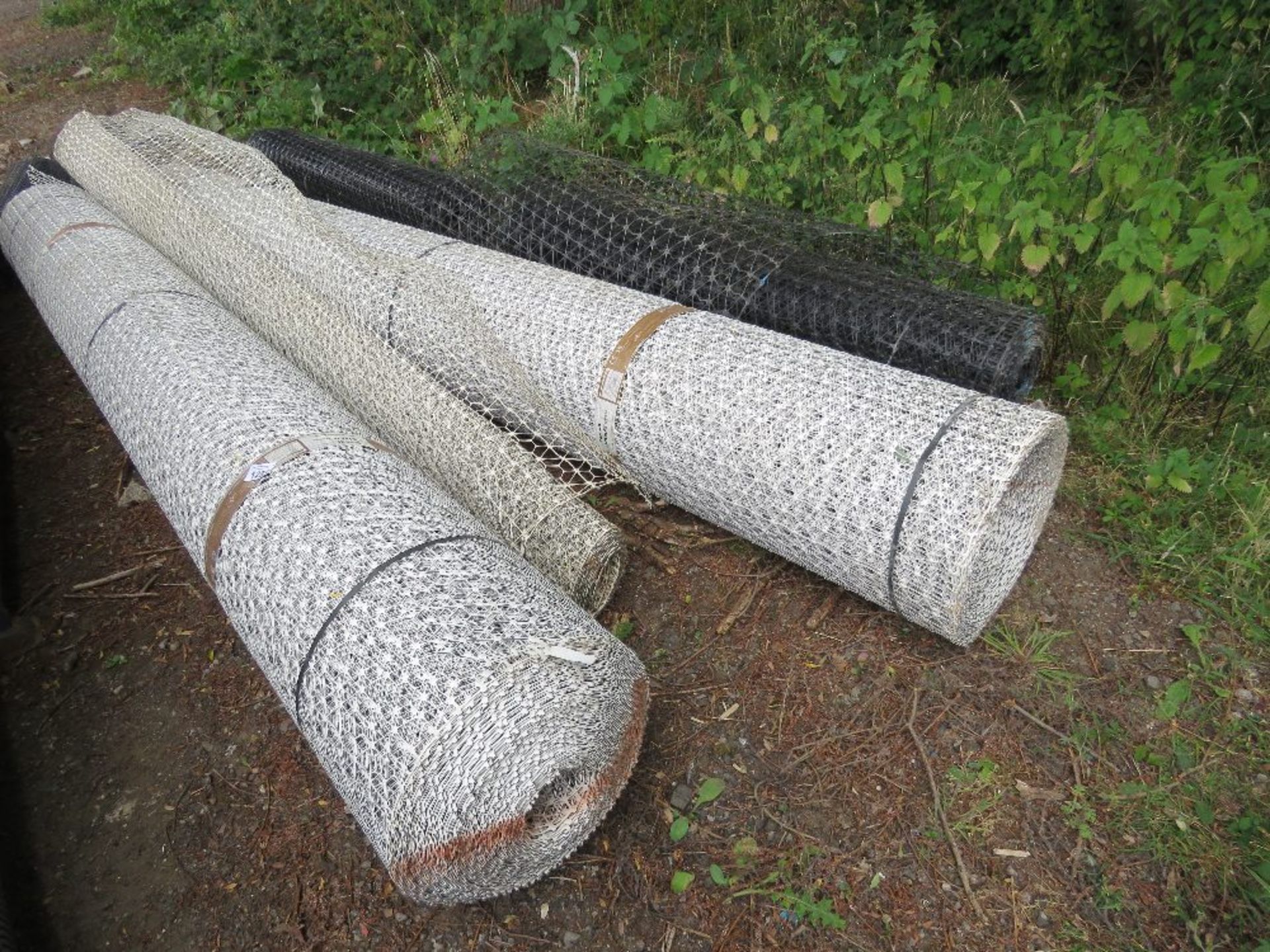 LARGE QUANTITY OF TENSAR TYPE SOIL STABLISING NETTING.