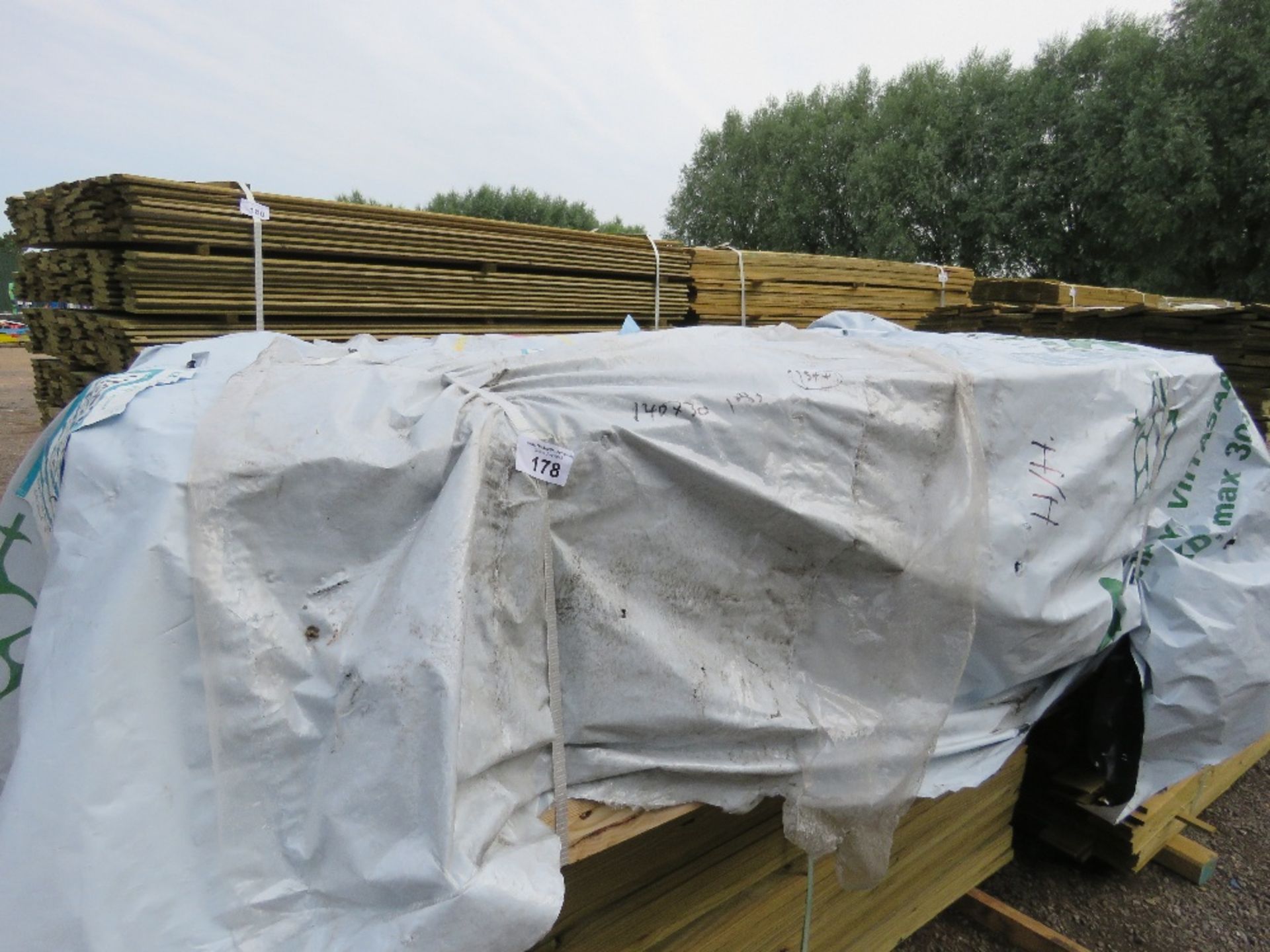 PACK OF UNTREATED TIMBER BOARDS 140MM X 30MM APPROX @ 1.83M LENGTH. 105NO IN TOTAL APPROX.