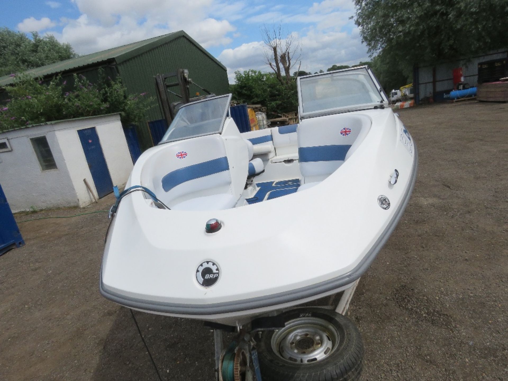 ON SALE!!!...SEADOO CHALLENGER 180 JET BOAT ON TRAILER. POWERED BY ROTAX 215HP 4-TEC ENGINE - Image 3 of 23