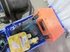 MAKITA 110VOLT BREAKER, TRANSFORMER AND A MULTI TOOL. THIS LOT IS SOLD UNDER THE AUCTIONEERS MARG