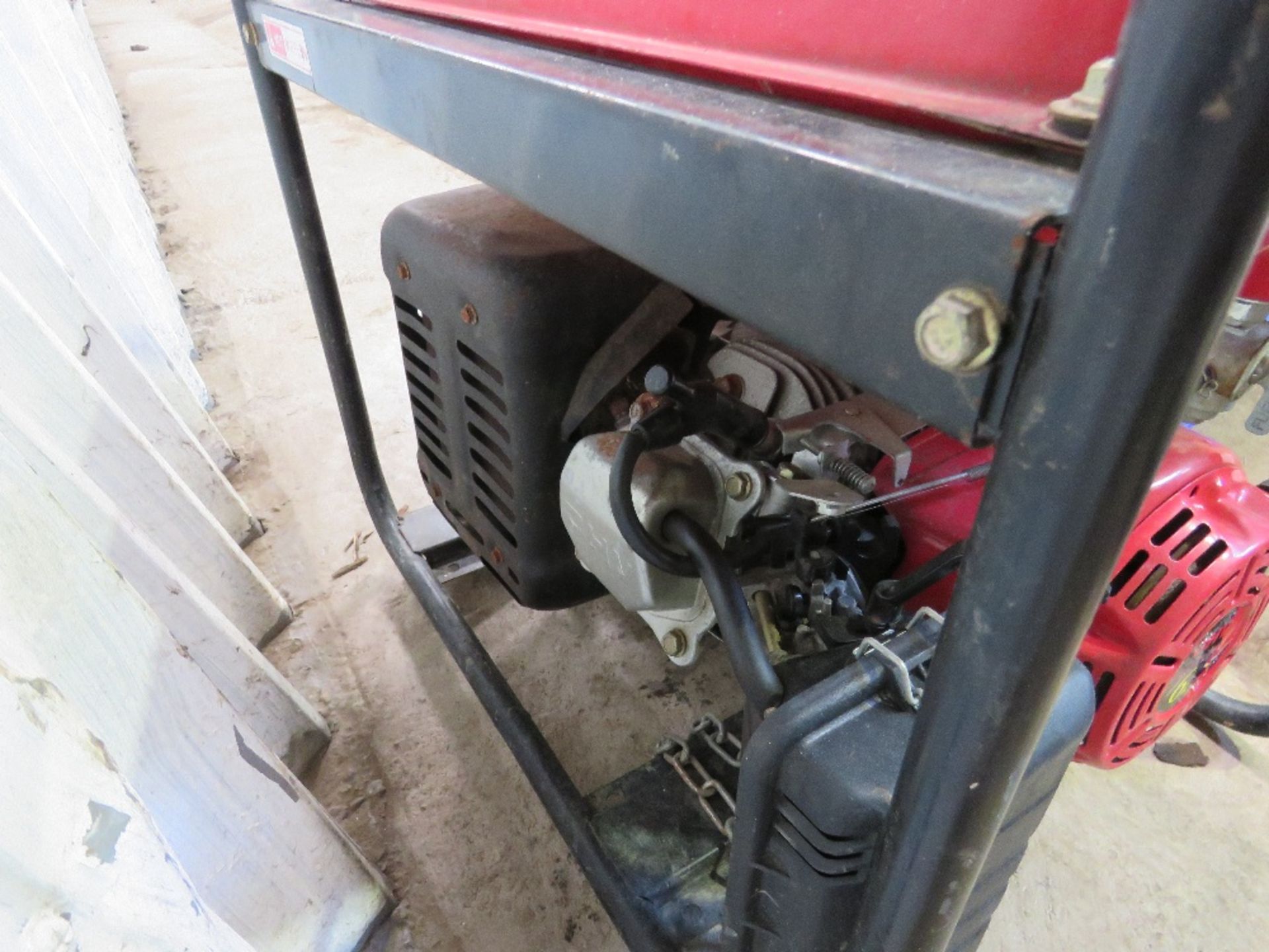 POWERSTORM PETROL ENGINED GENERATOR. - Image 4 of 5