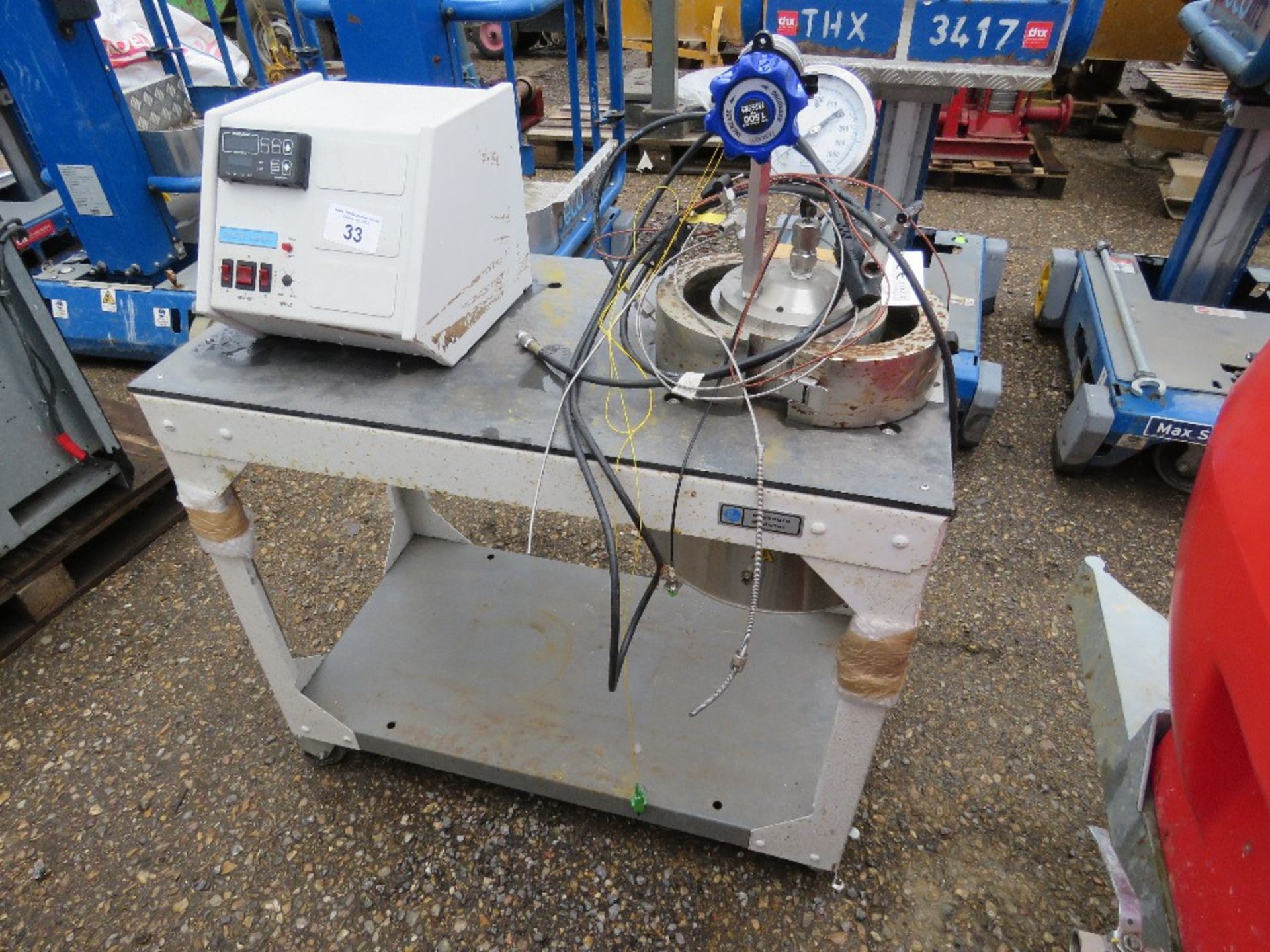 PRESSURE REACTOR TEST BENCH, SOURCED FROM COMPANY LIQUIDATION. - Image 4 of 5