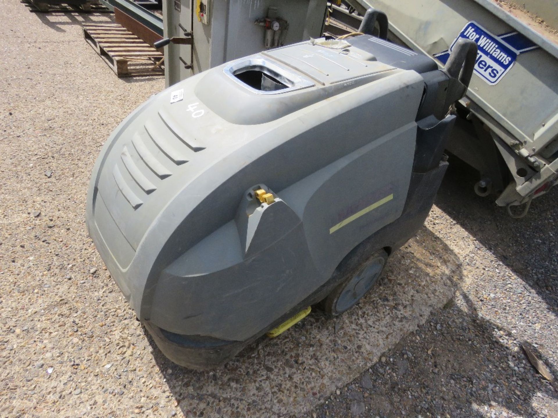 KARCHER PROFESSIONAL HDS7/10-4M STEAM CLEANER, SPARES/REPAIR. - Image 2 of 6