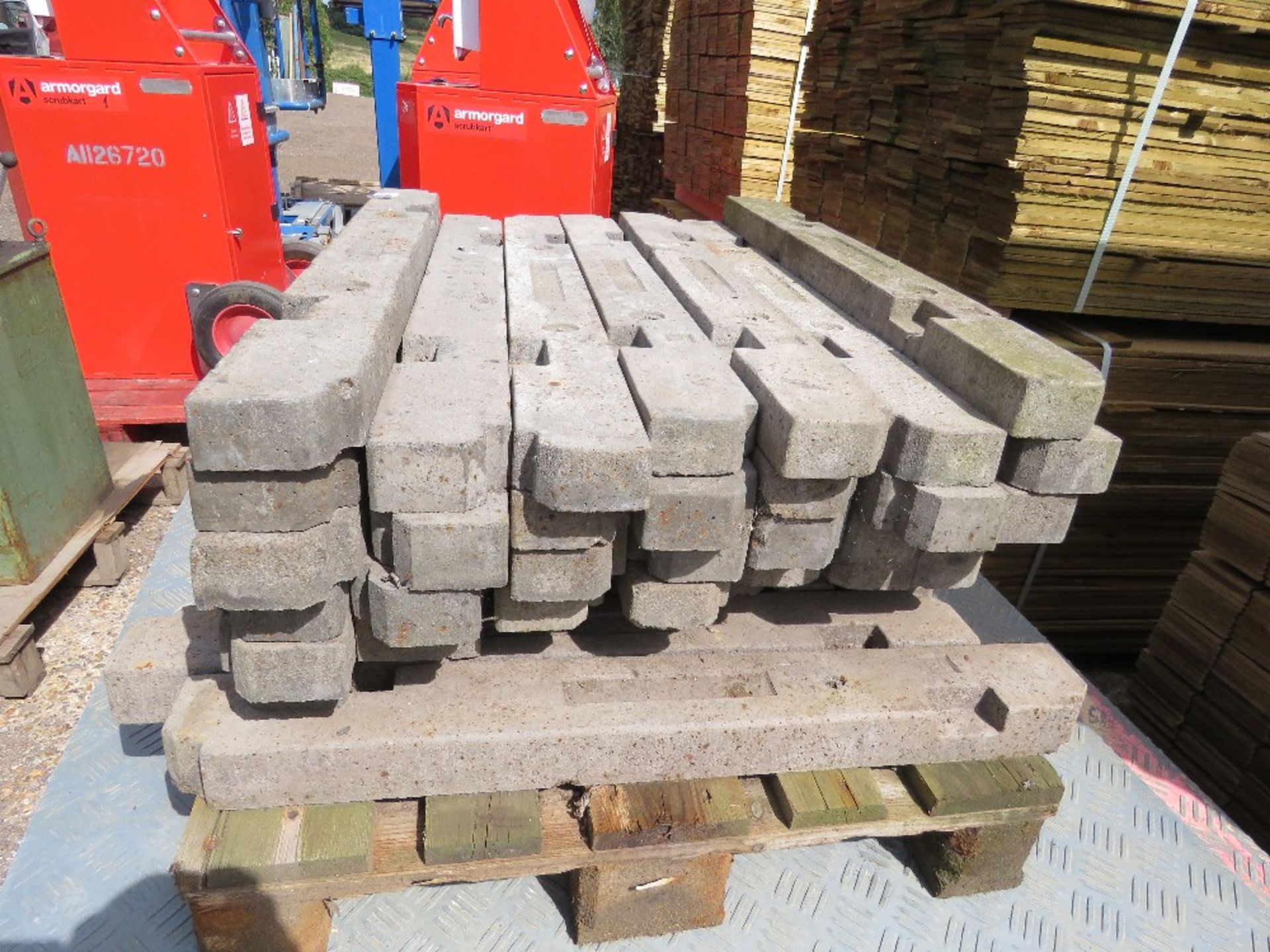 PALLET CONTAINING APPROXIMATELY 44NO 21KG LIFT COUNTERWEIGHTS. THIS LOT IS SOLD UNDER THE AUCTION - Image 3 of 3