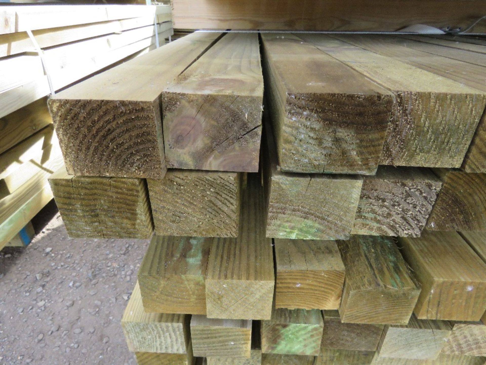 LARGE PACK OF TREATED TIMBER BATTENS / POSTS 52MM X45MM APPROX 2.0M -2.7M LENGTH APPROX. 190NO PIECE - Image 3 of 3