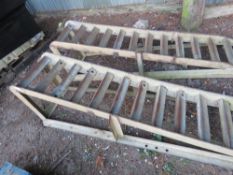 PAIR OF HEAVY DUTY VEHICLE / LOADING RAMPS. THIS LOT IS SOLD UNDER THE AUCTIONEERS MARGIN SCHEME,