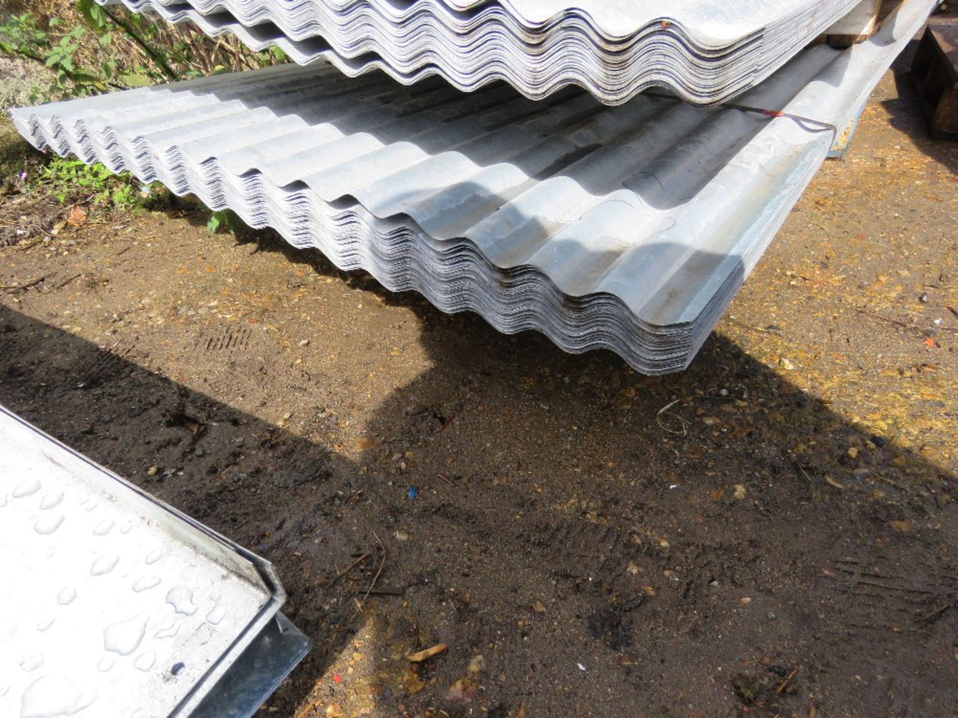 PACK OF 50NO 12FT CORRUGATED GALVANISED ROOFING SHEETS, EXTRA WIDE AT 1.14M WIDTH APPROX. - Image 2 of 3