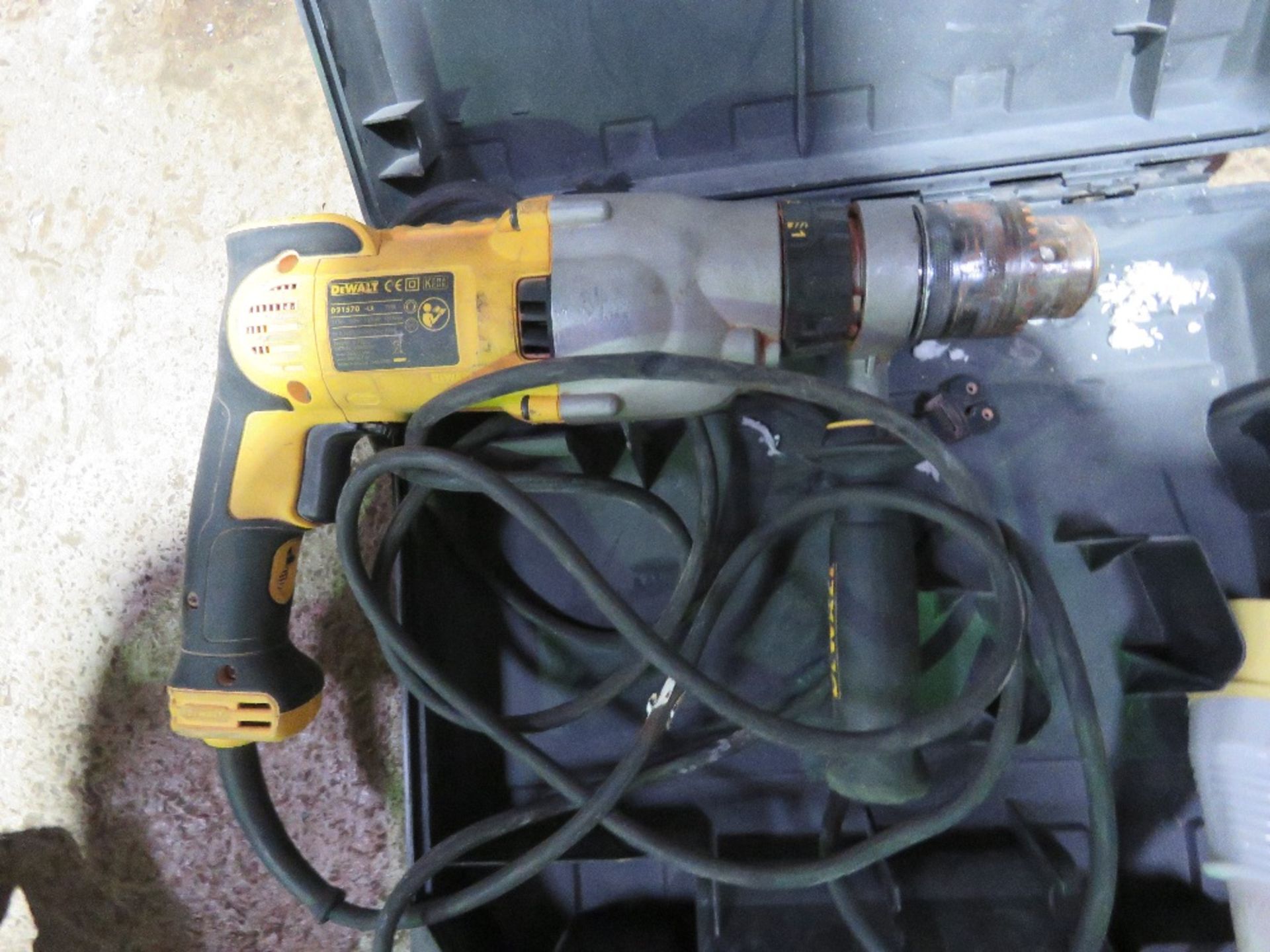 DEWALT 110VOLT DRILL. THIS LOT IS SOLD UNDER THE AUCTIONEERS MARGIN SCHEME, THEREFORE NO VAT WILL - Image 2 of 2