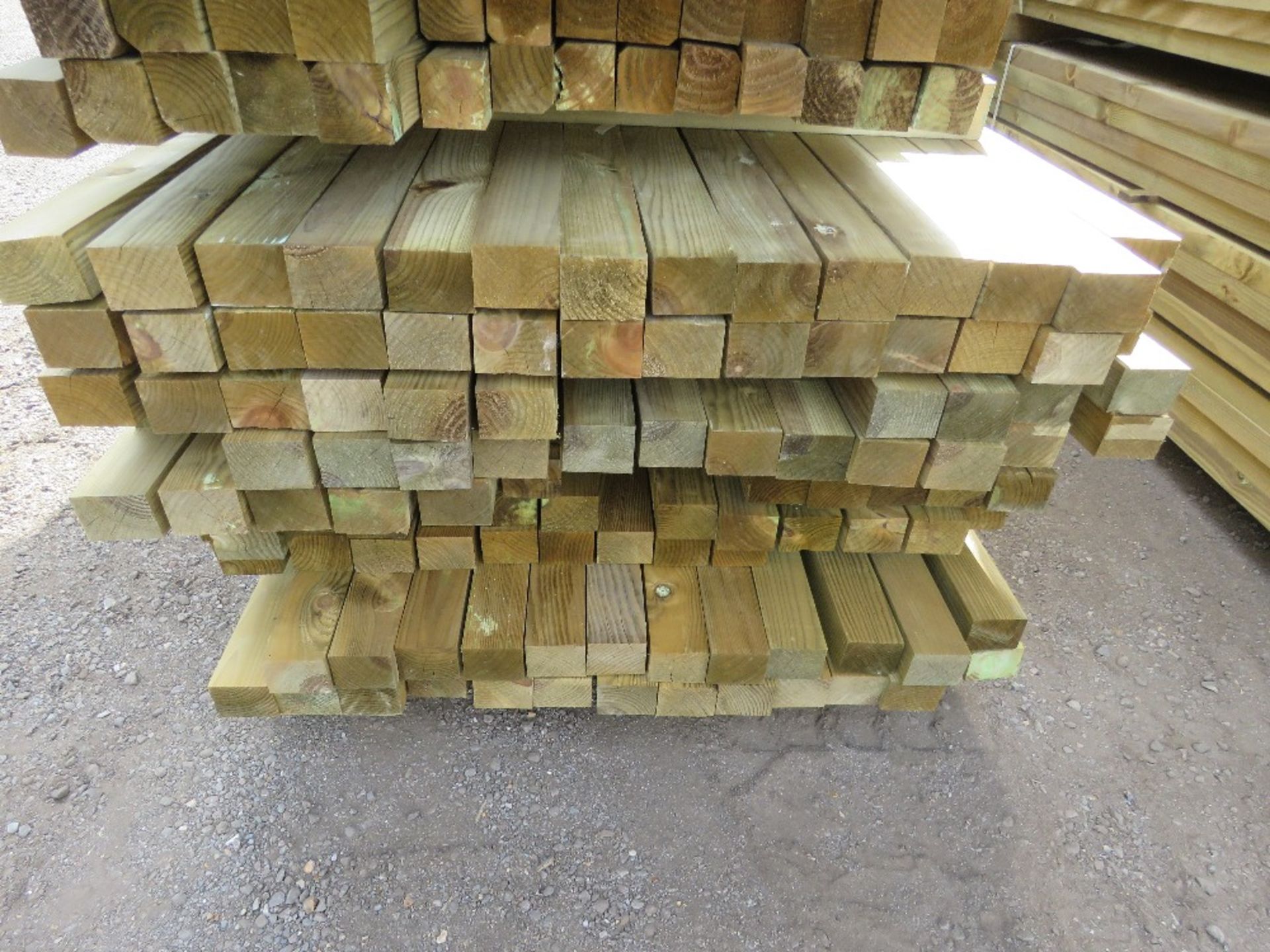 LARGE PACK OF TREATED TIMBER BATTENS / POSTS 70MM X50MM APPROX 2.0M -2.7M LENGTH APPROX. 150NO PIECE - Image 2 of 3
