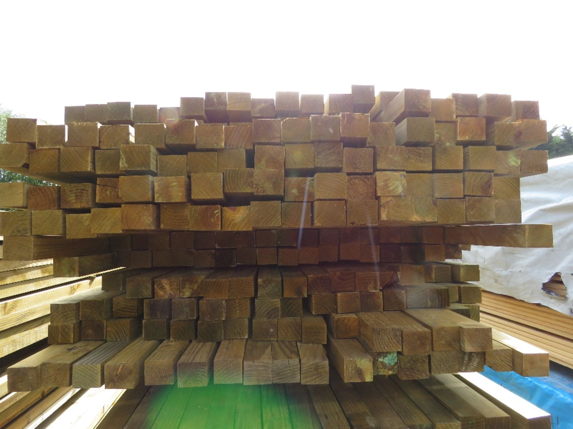 LARGE PACK OF TREATED TIMBER BATTENS / POSTS 52MM X45MM APPROX 2.0M -2.7M LENGTH APPROX. 200NO PIECE - Image 2 of 3