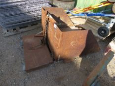 FORKLIFT MOUNTED TIPPING SCOOP BUCKET. THIS LOT IS SOLD UNDER THE AUCTIONEERS MARGIN SCHEME, THER