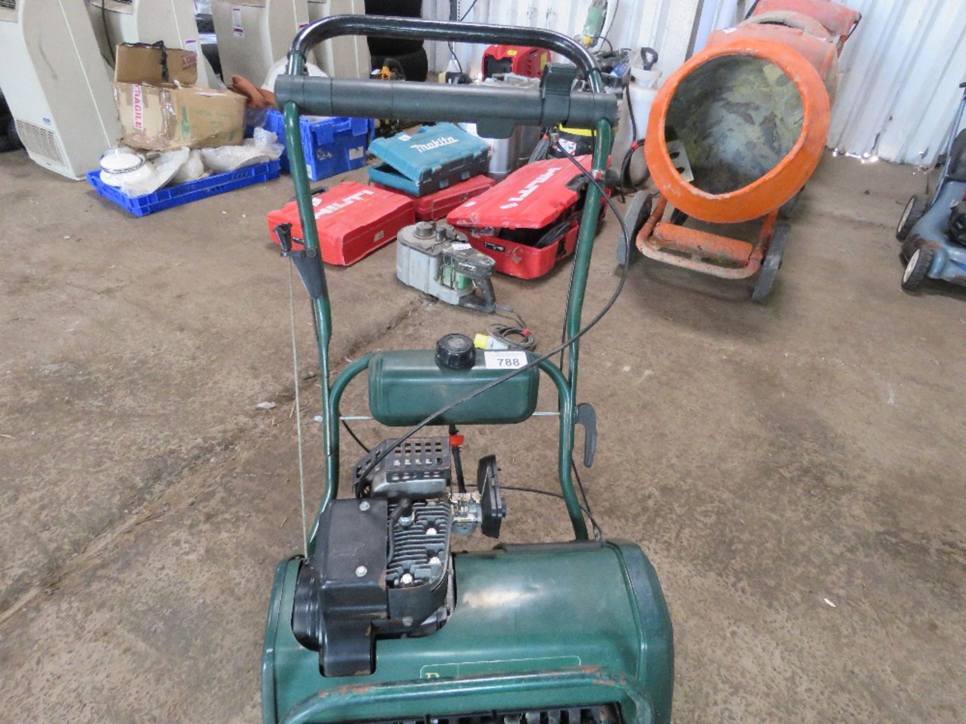 CYLINDER MOWER WITH RAKING / DE-THATCHING ATTACHMENT. - Image 4 of 4