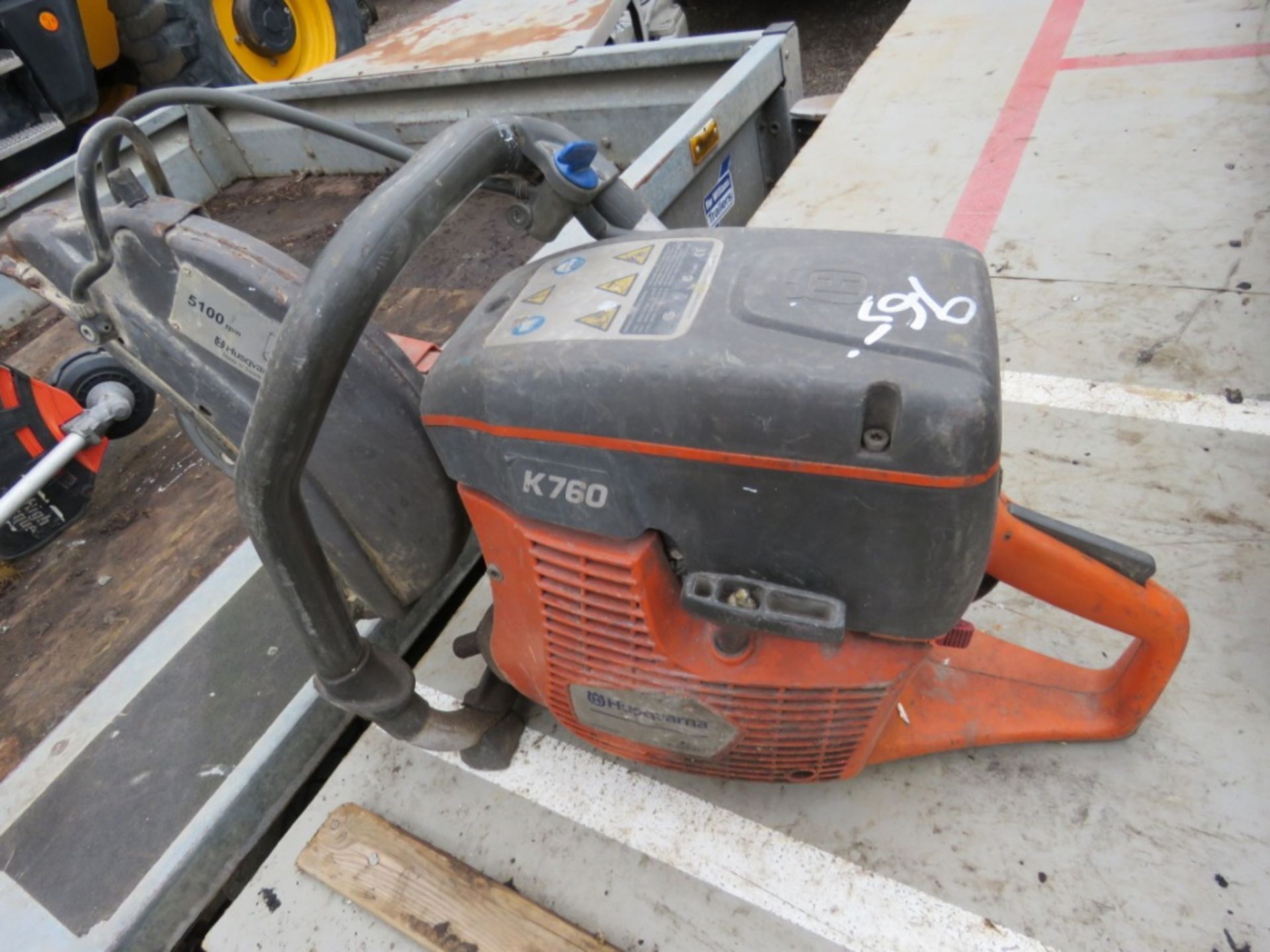 HUSQVARNA PETROL SAW - Image 3 of 3