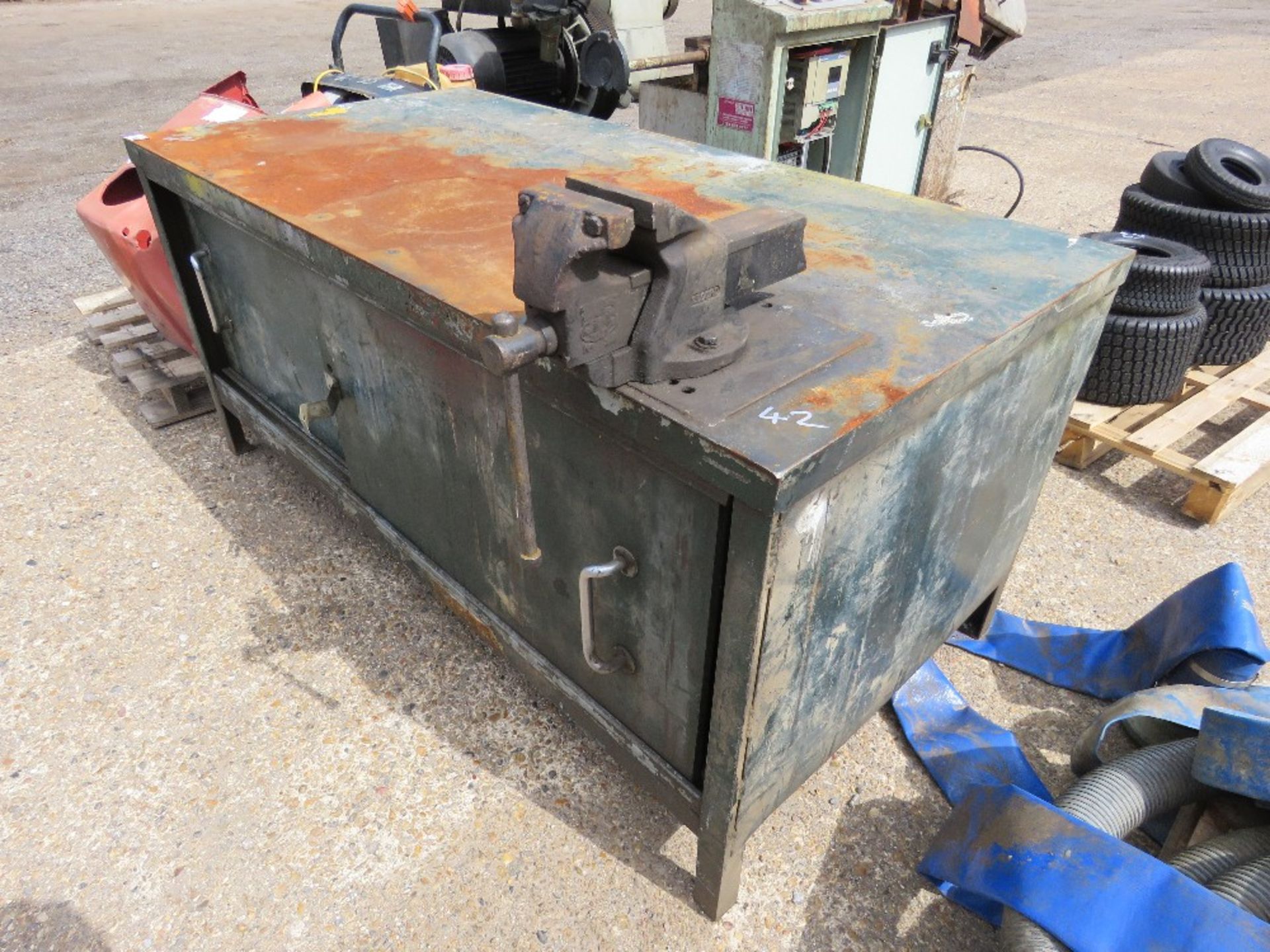 STEEL FRAMED WORKBENCH WITH VICE 1.8M X 90CM APPROX. - Image 2 of 5