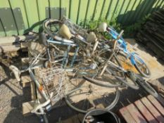 5 X ASSORTED BICYCLES. THIS LOT IS SOLD UNDER THE AUCTIONEERS MARGIN SCHEME, THEREFORE NO VAT WIL